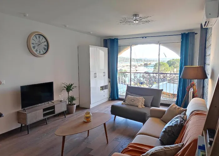 Appartement Sur Le Port Residence Marina Palmu